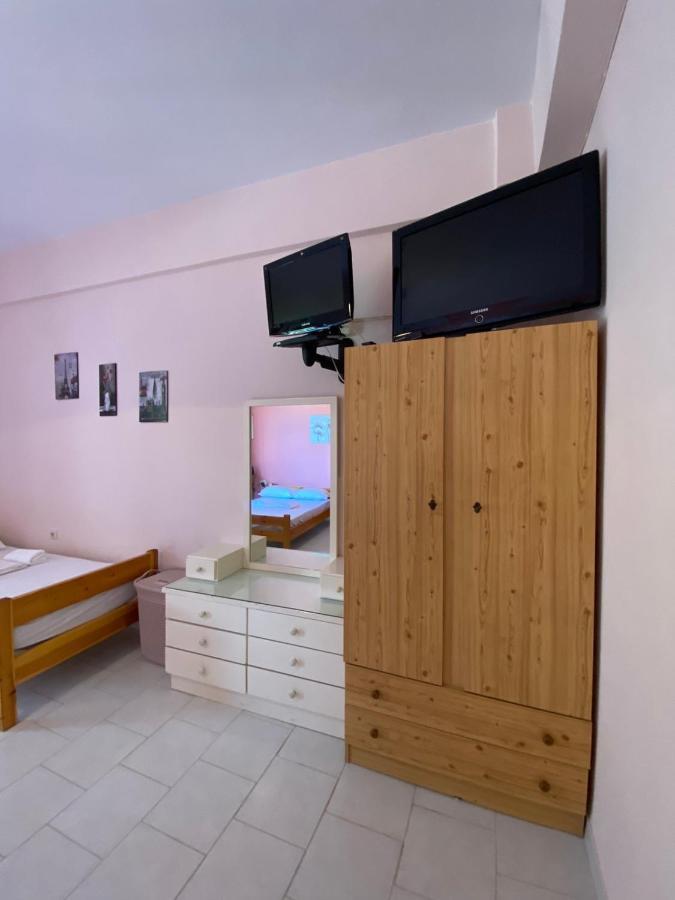 Yfantis Sakis Apartment'S Ερατεινή Εξωτερικό φωτογραφία